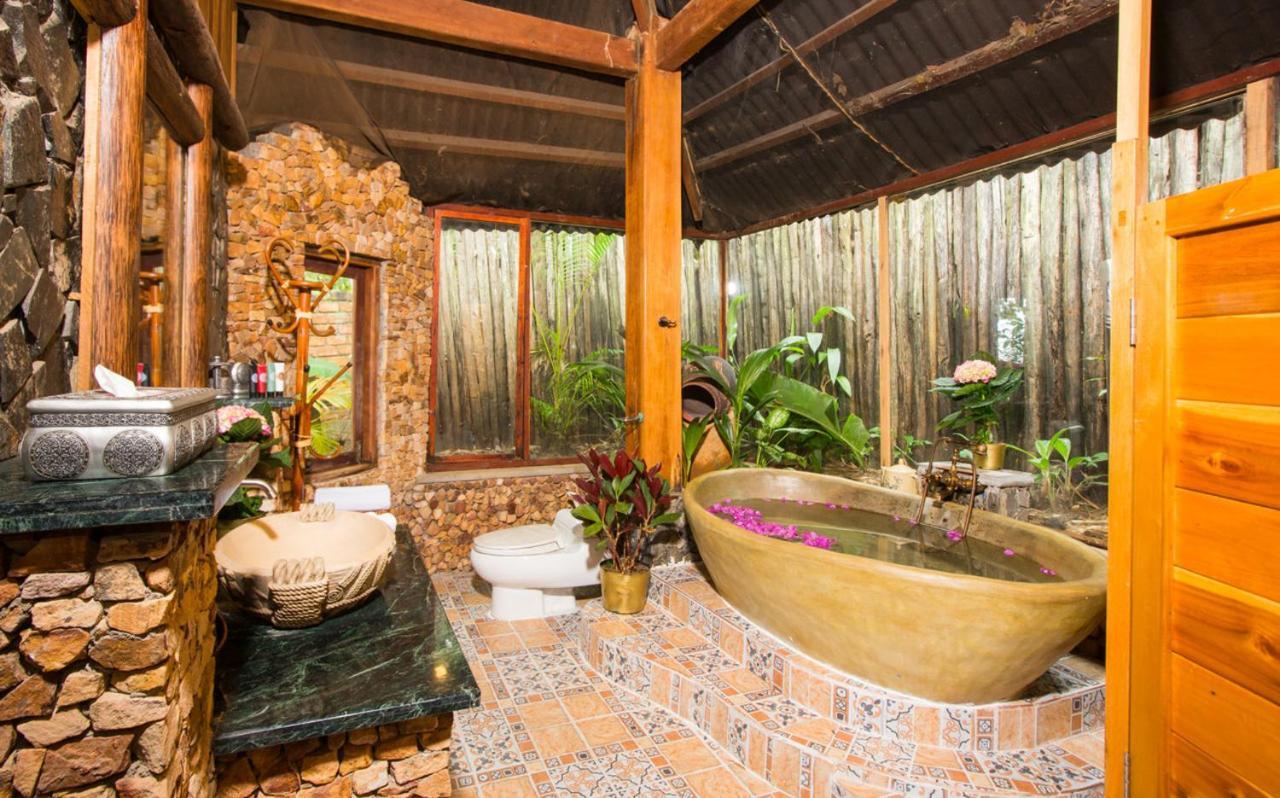 Chez Carole Beach Resort Фу Куок Екстериор снимка