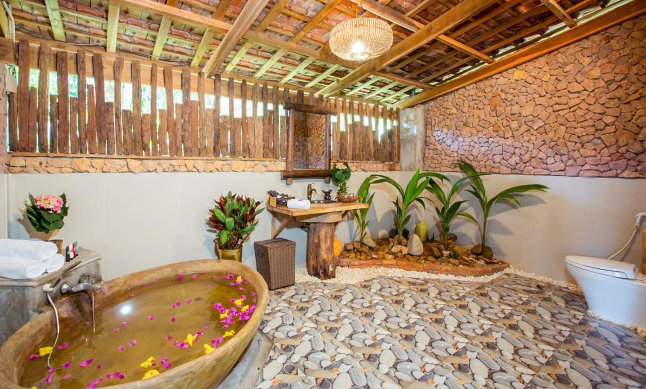 Chez Carole Beach Resort Фу Куок Екстериор снимка